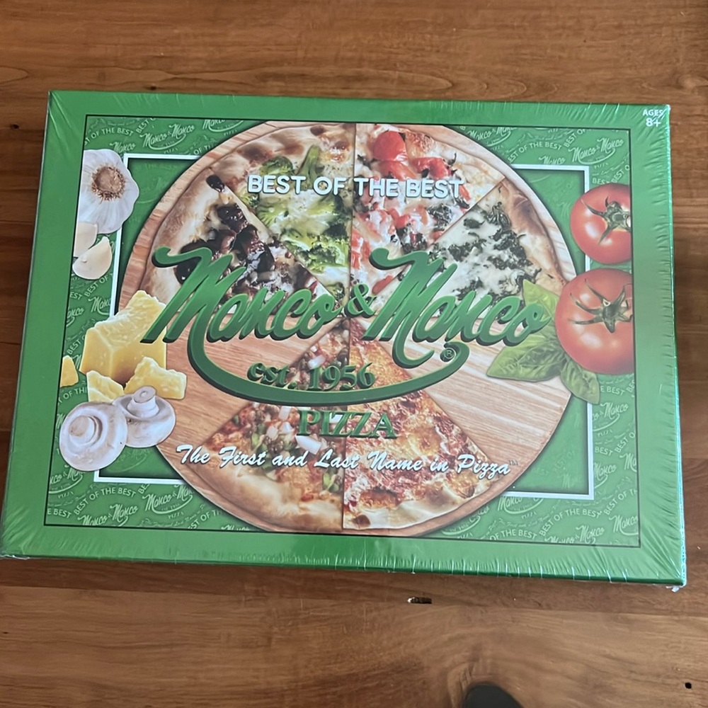 NEW 500 Piece Jigsaw Puzzle Pizza Manco & Manco 18”x24” Royal River